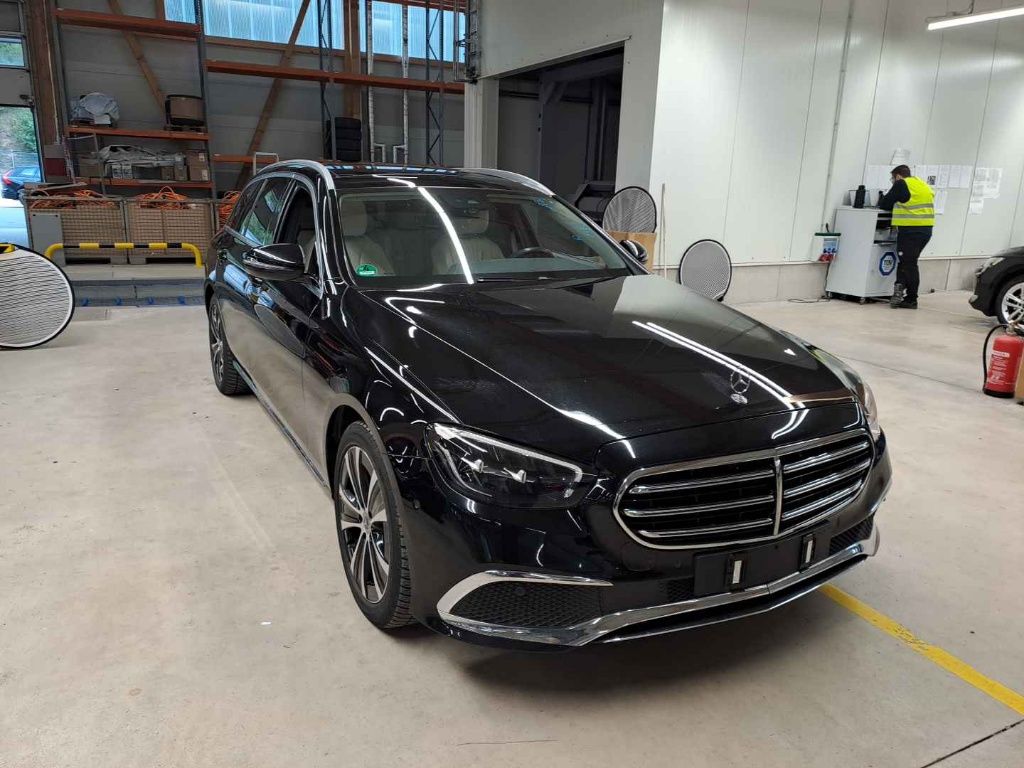 Mercedes-Benz E 300de