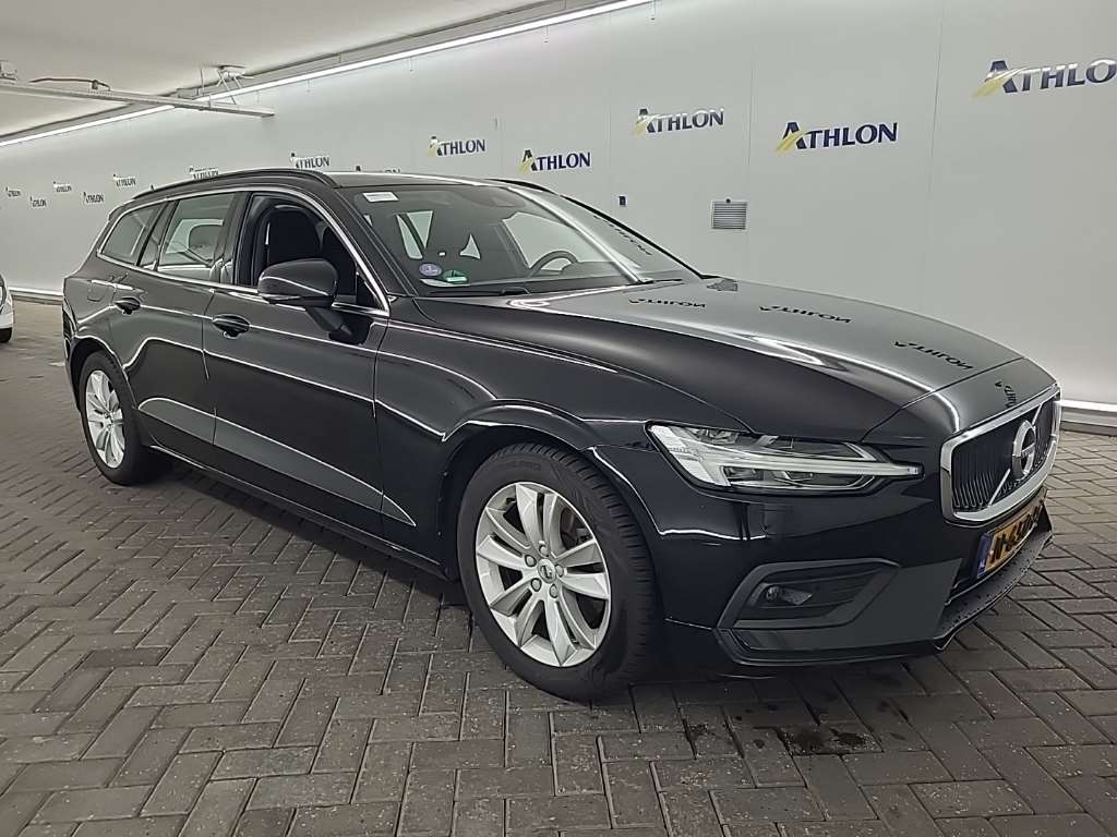Volvo V60 B3 Momentum Business
