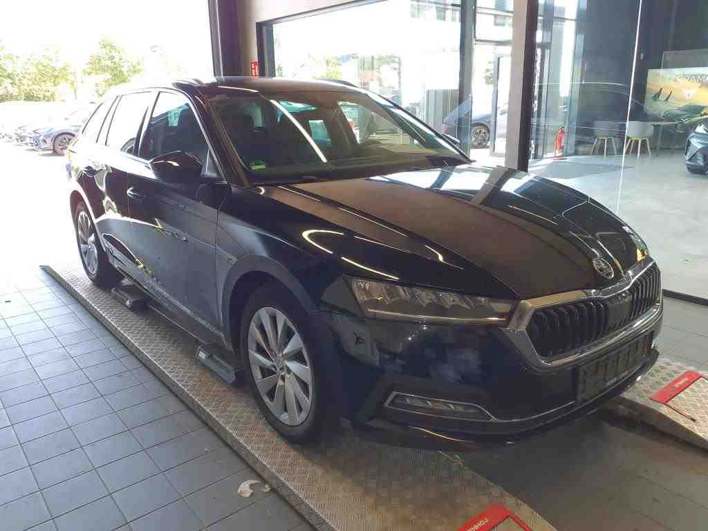 Skoda Octavia Combi 1.5 TSI Selection