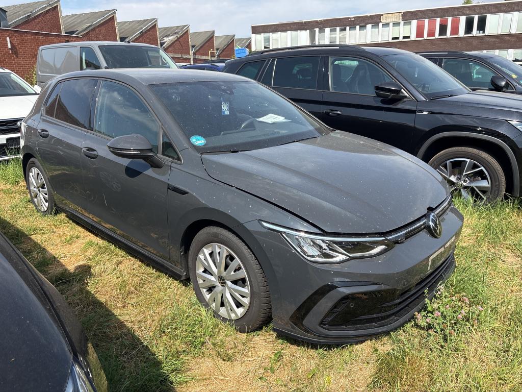 Volkswagen Golf 1.5 eTSI R-Line