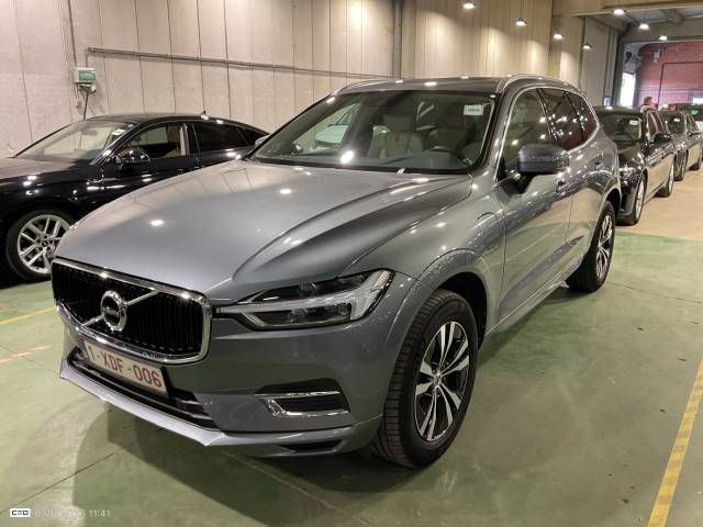 Volvo XC60 T8 Momentum Pro