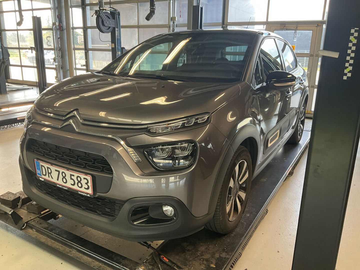 Citroën C3 1,2 PureTech Attraction UA!' Hatchback