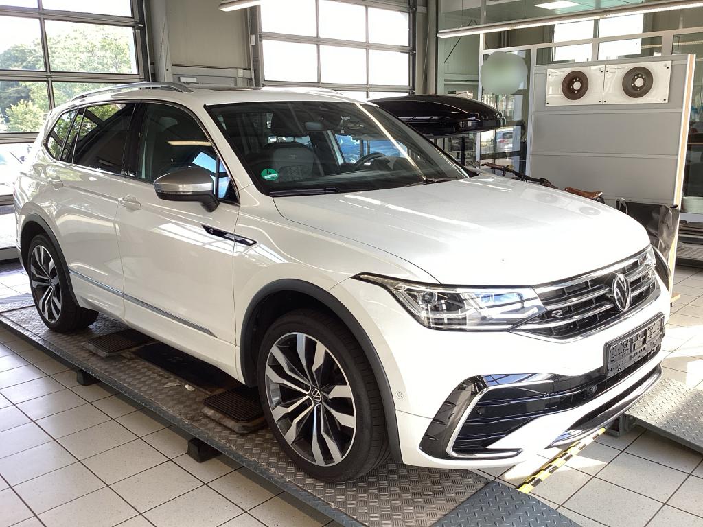 Volkswagen Tiguan Allspace 2.0 TDI R-Line