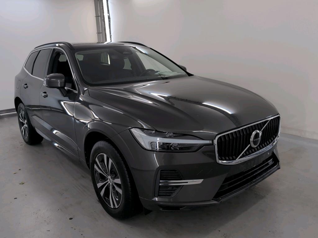 Volvo XC60 2.0 B4 Momentum Pro