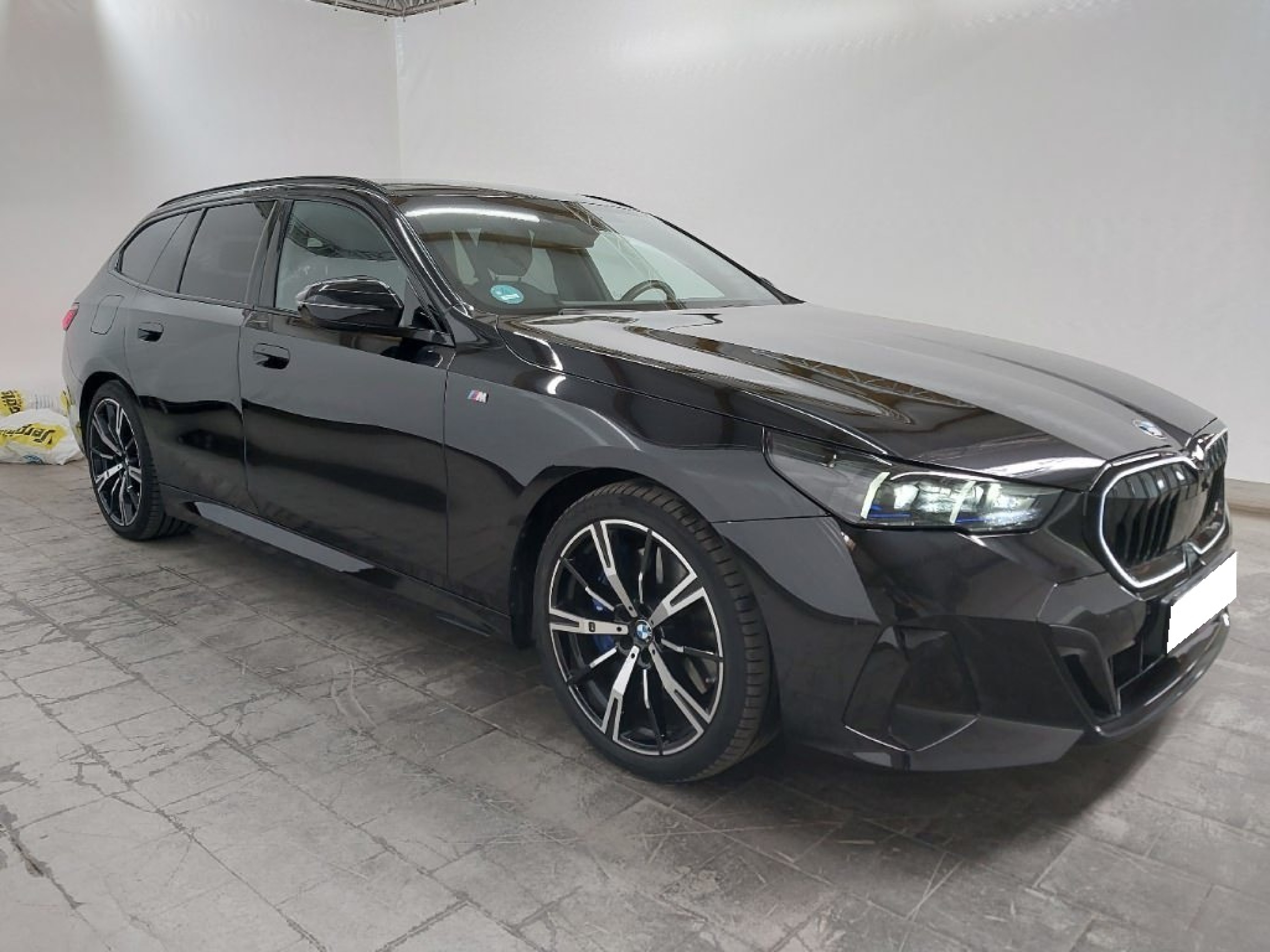 BMW 5 Series Touring 540d