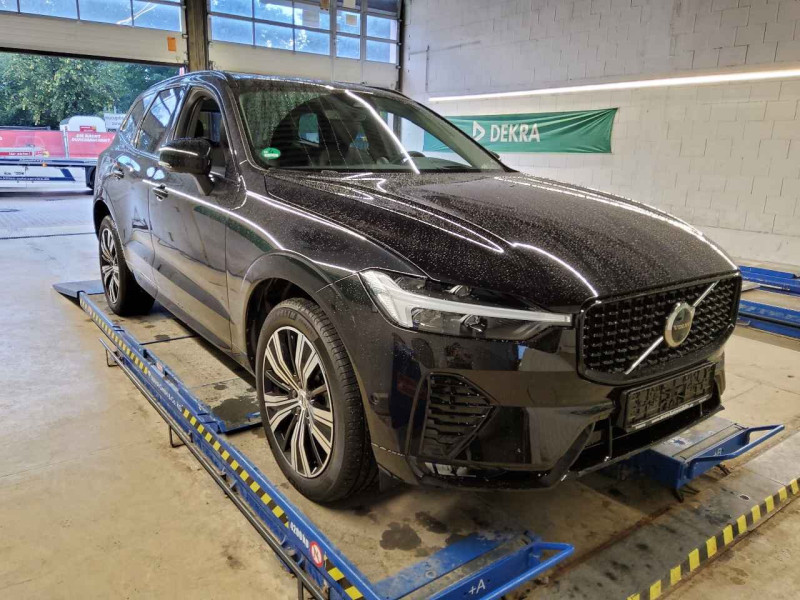 Volvo XC60 B5 Ultimate Dark