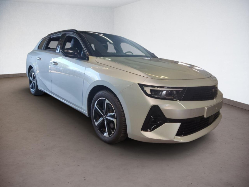 Opel Astra Sports Tourer 1.2 GS
