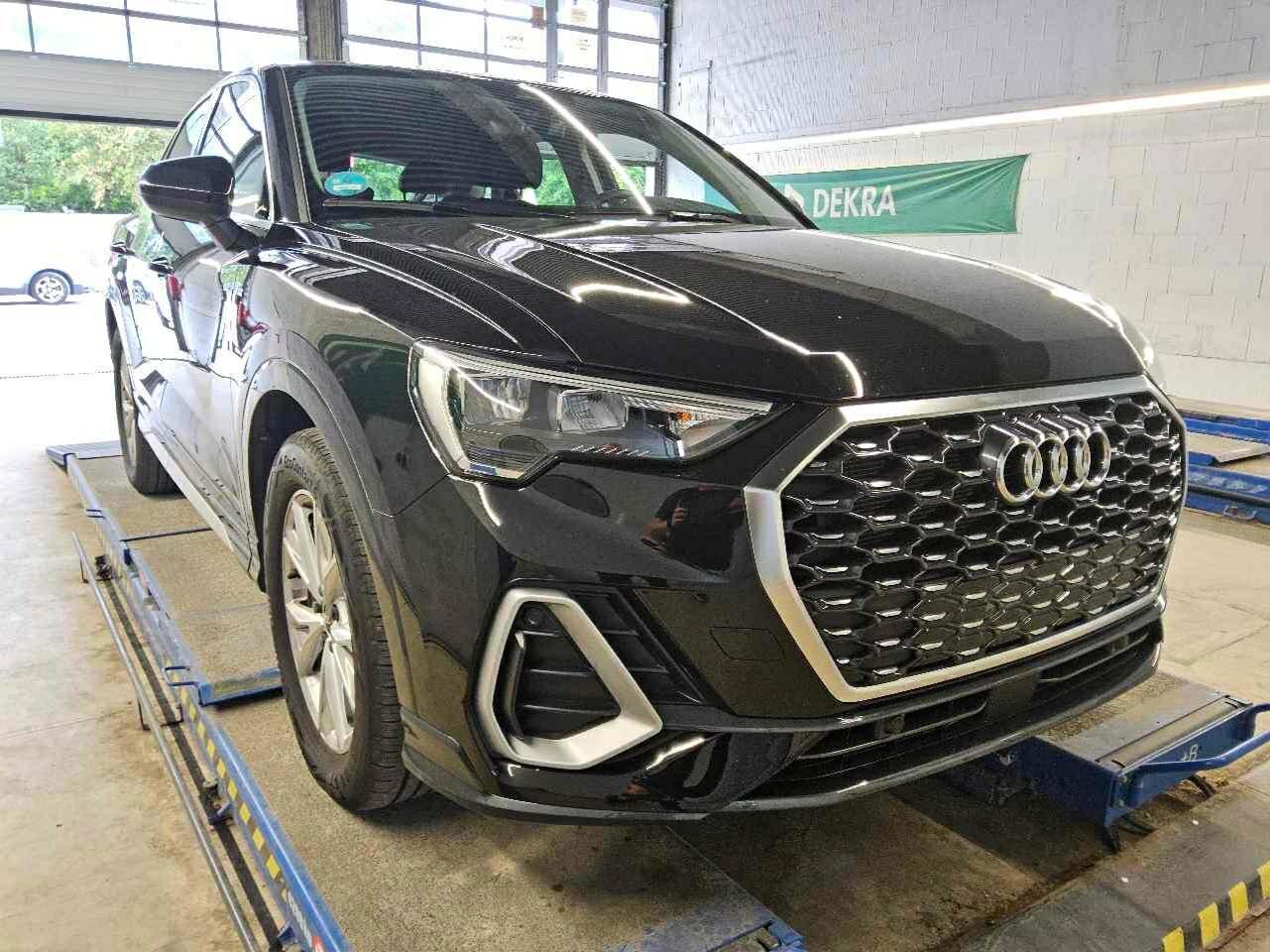 Audi Q3 Sportback 35 Tfsi S Line