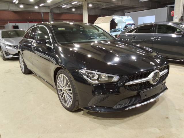 Mercedes-Benz CLA Shooting Brake 180 Business Solution
