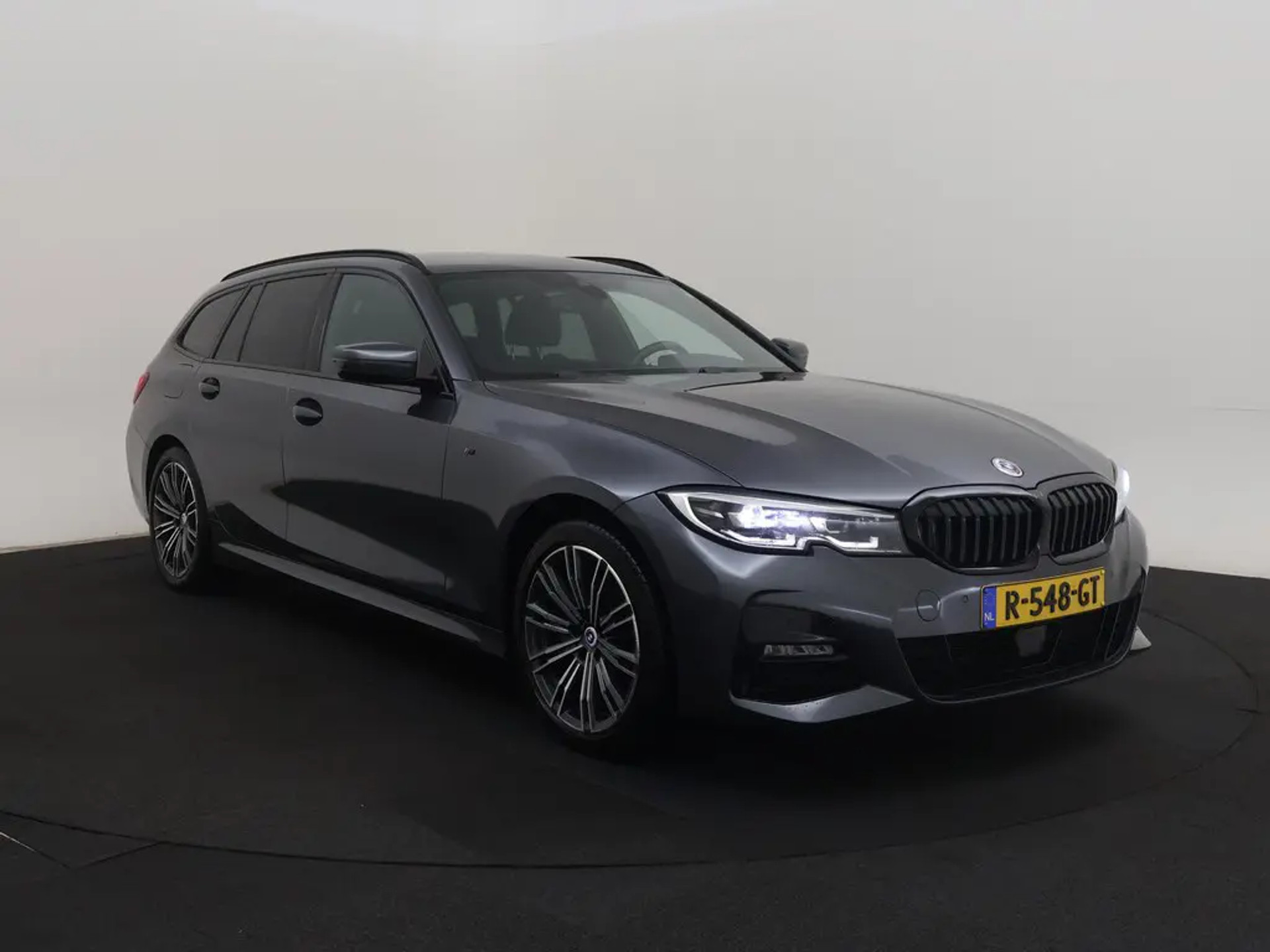 BMW 3 Series Touring 320e M Sport