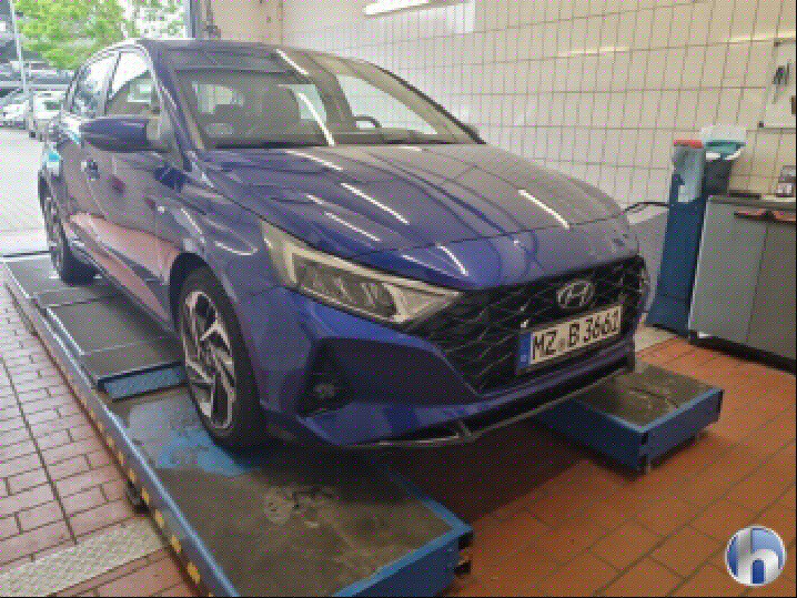 Hyundai i20 1.0 T-GDI Intro