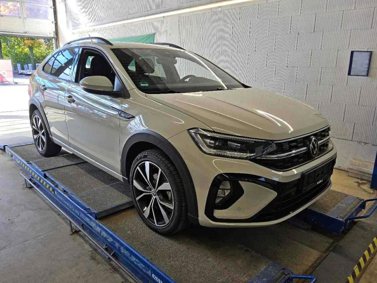 Volkswagen Taigo 1.5 TSI R-line