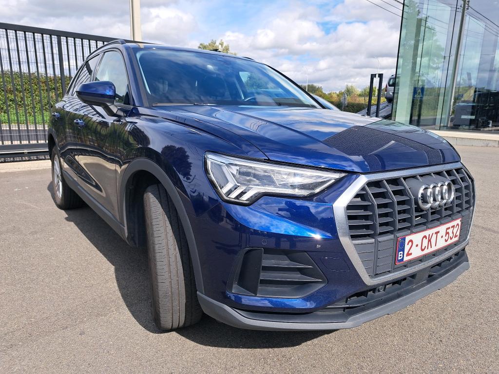 Audi Q3 45 TFSIe Attraction