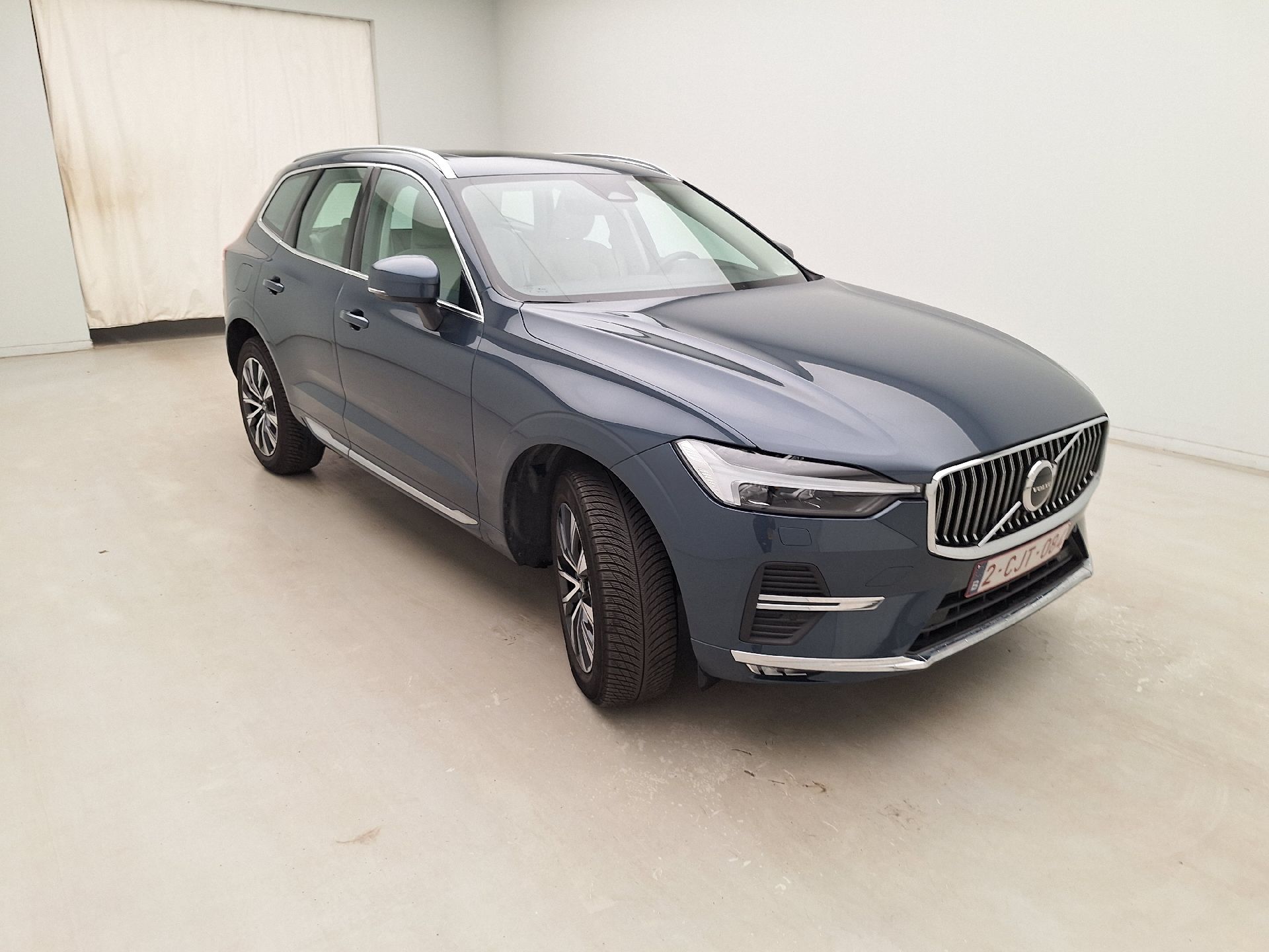 Volvo XC60 2.0 B4 Plus Bright