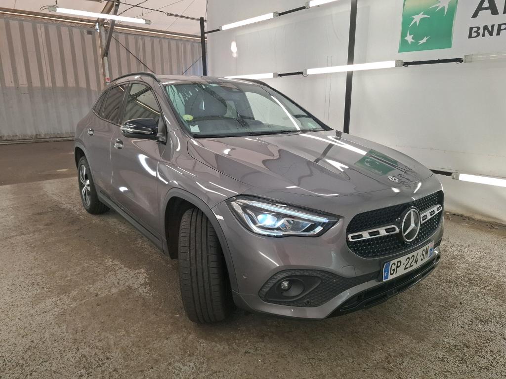 Mercedes-Benz GLA 200d progressive