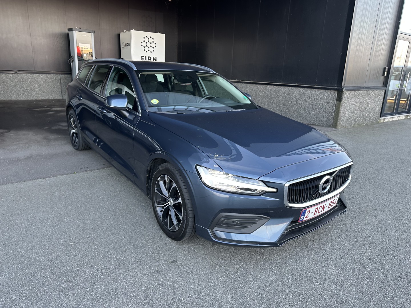 Volvo V60 2.0 B4 Momentum Pro