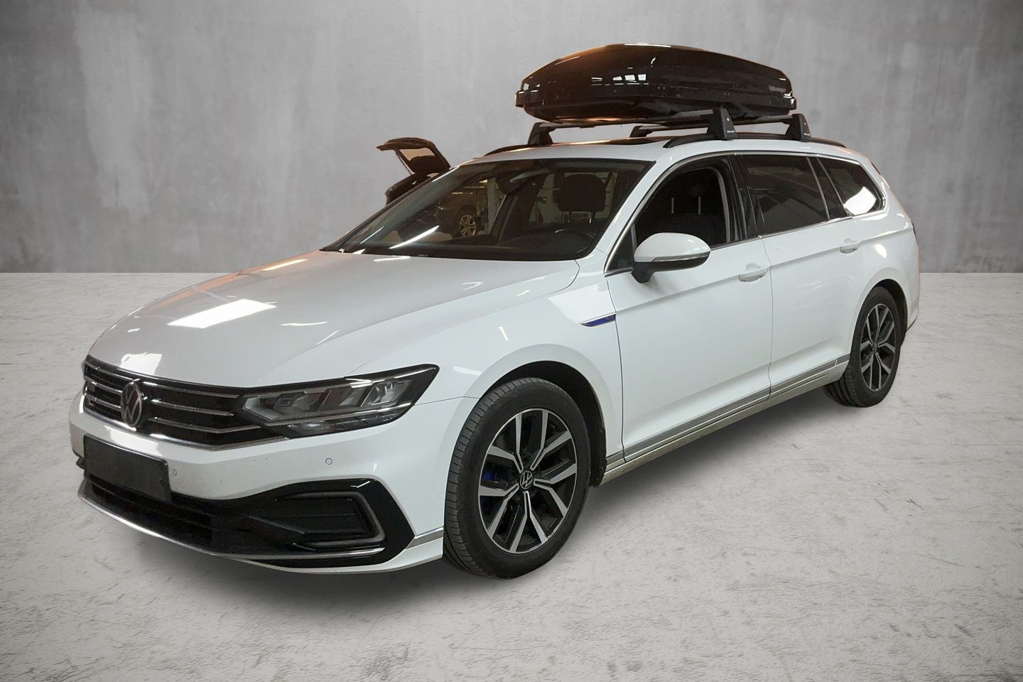 Volkswagen Passat Elegance High