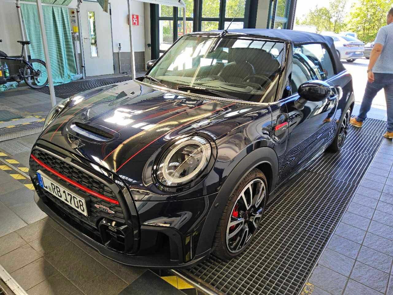 Mini Cabrio John Cooper Works John Cooper Works