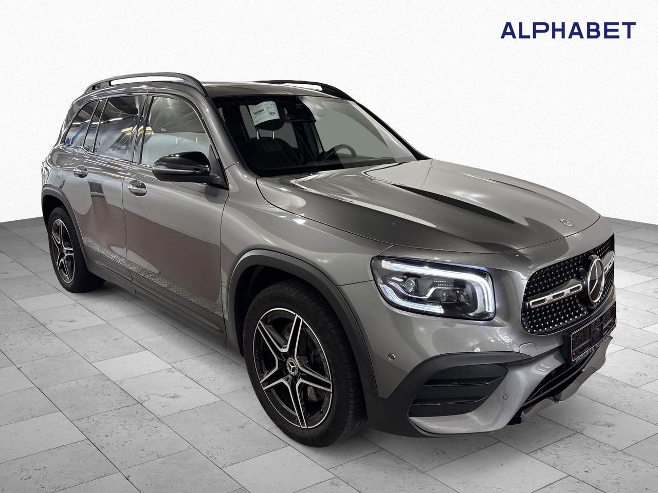 Mercedes-Benz GLB 250 AMG Line