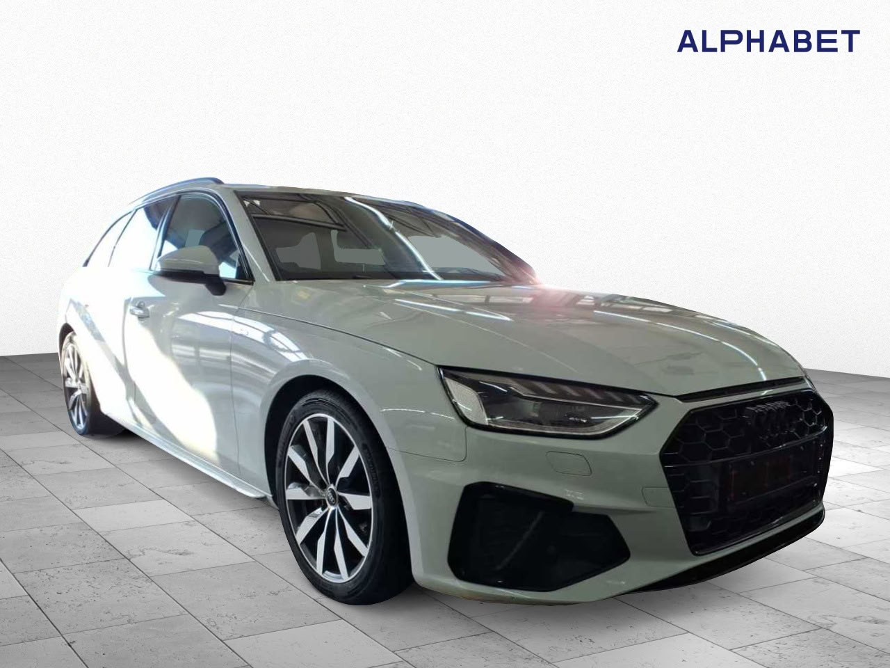 Audi A4 Avant 40 TDI S Line