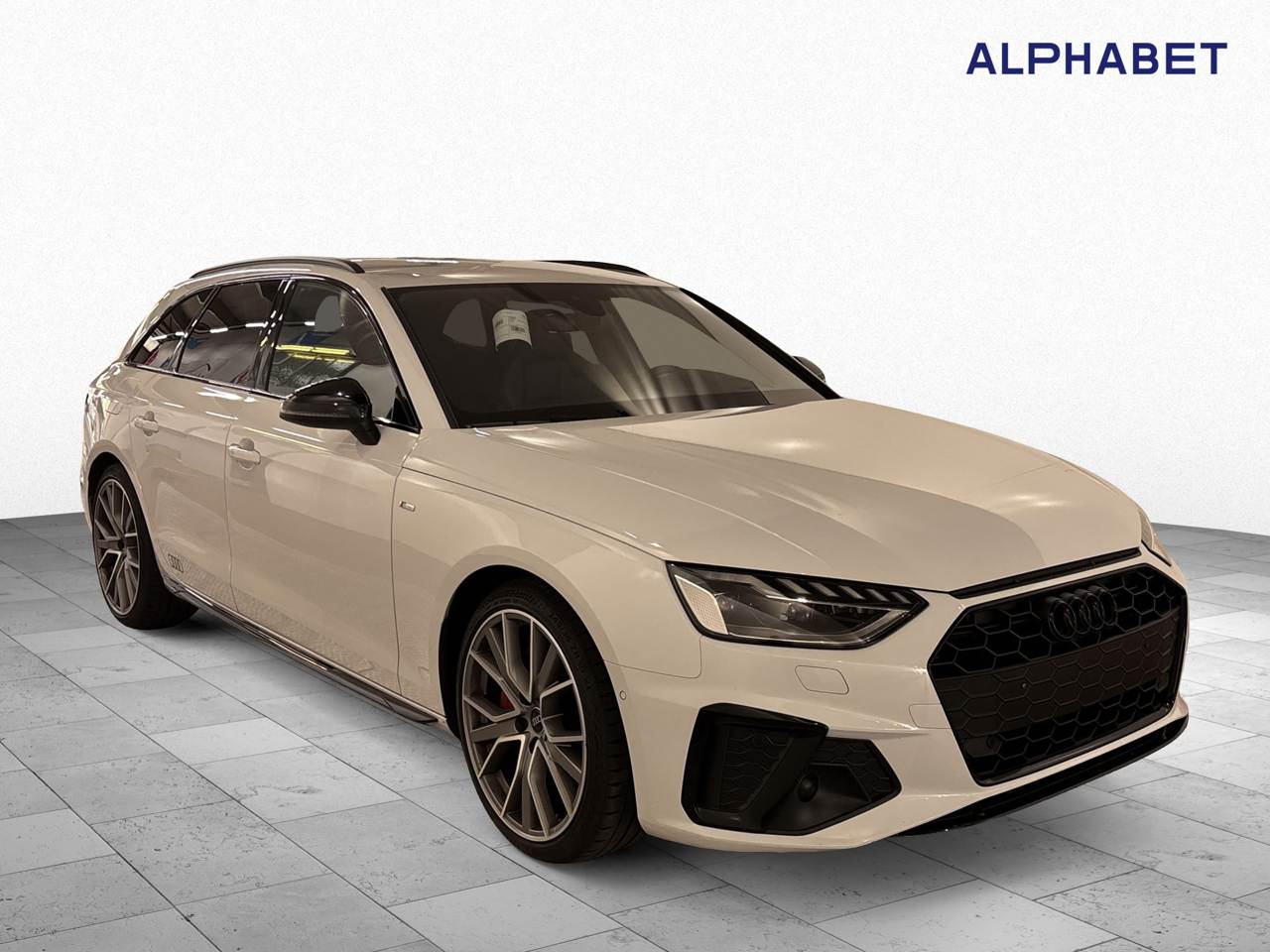 Audi A4 Avant 40 TDI S Line