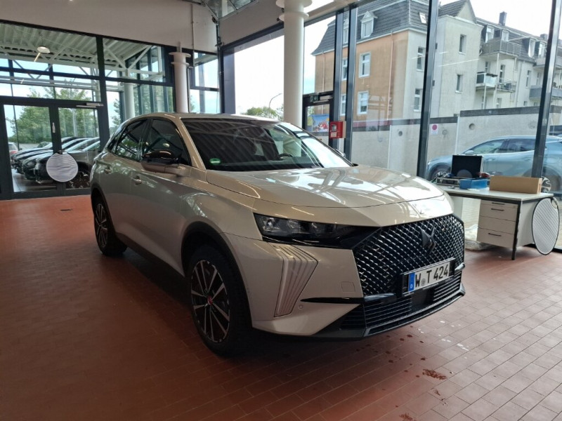DS 7 Crossback Performance Line