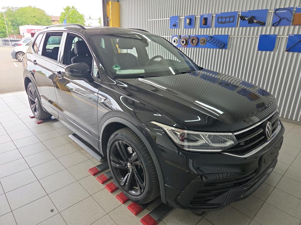 Volkswagen Tiguan Allspace 2.0 TSI R-Line