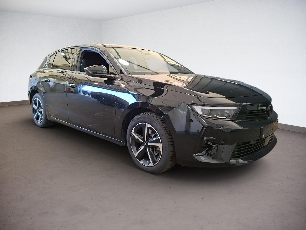 Opel Astra 1.2 GS