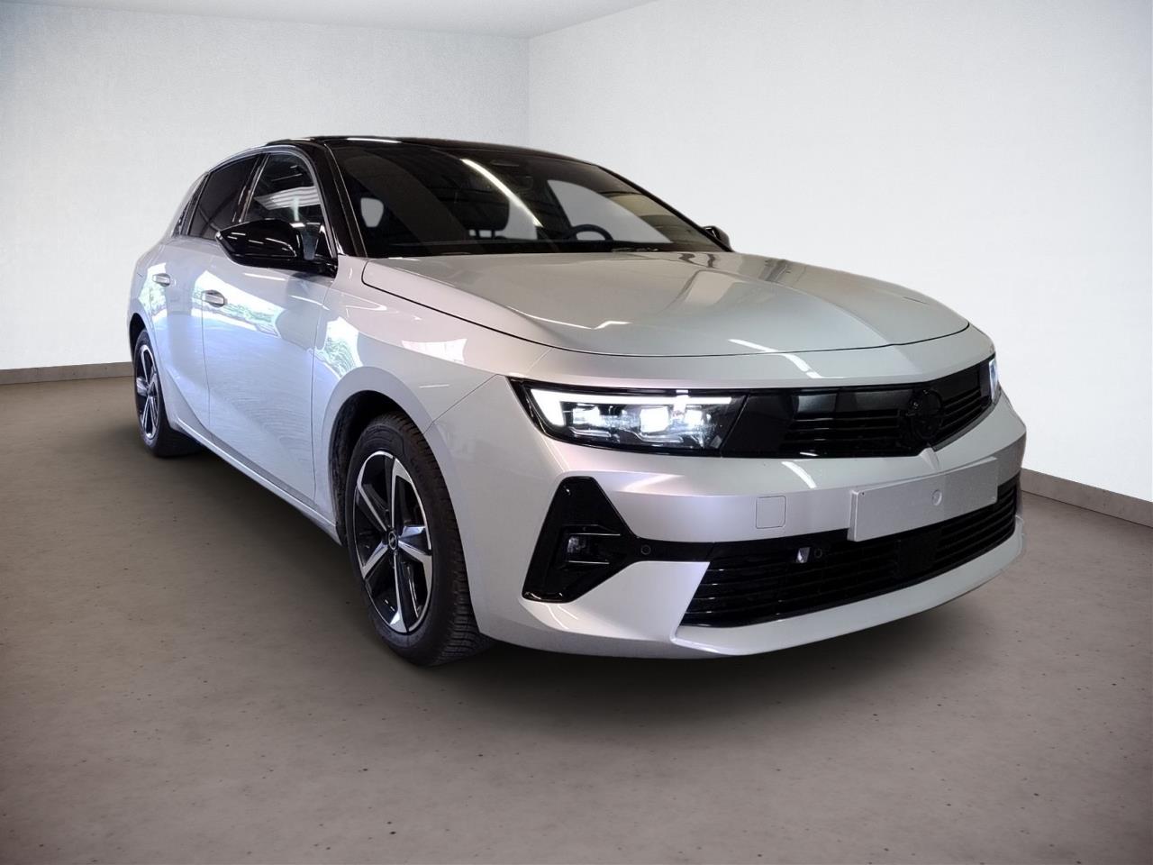 Opel Astra 1.2 GS