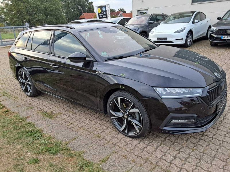 Škoda Octavia Combi 2.0 TSI Sportline