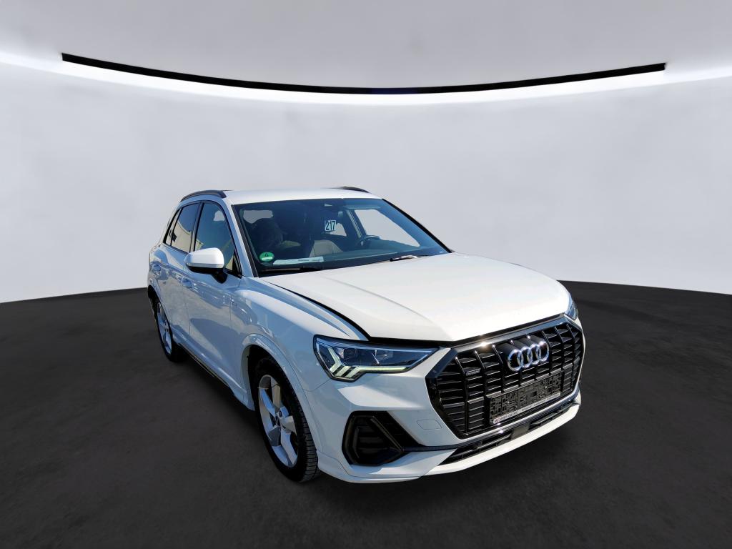 Audi Q3 40 TDI S Line