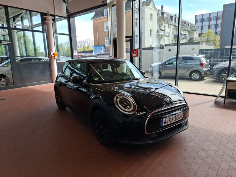 MINI 3 Doors One Essential Trim