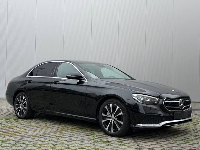 Mercedes-Benz E 300e Avantgarde