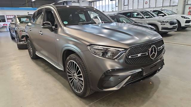Mercedes-Benz GLC 400e AMG Line