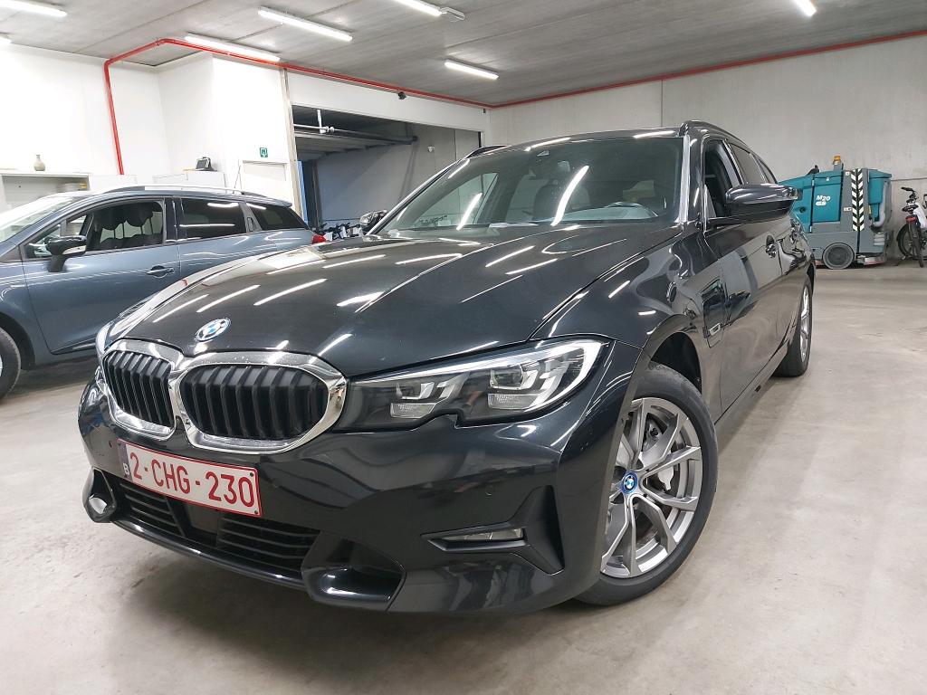 BMW 3 Series Touring 330e