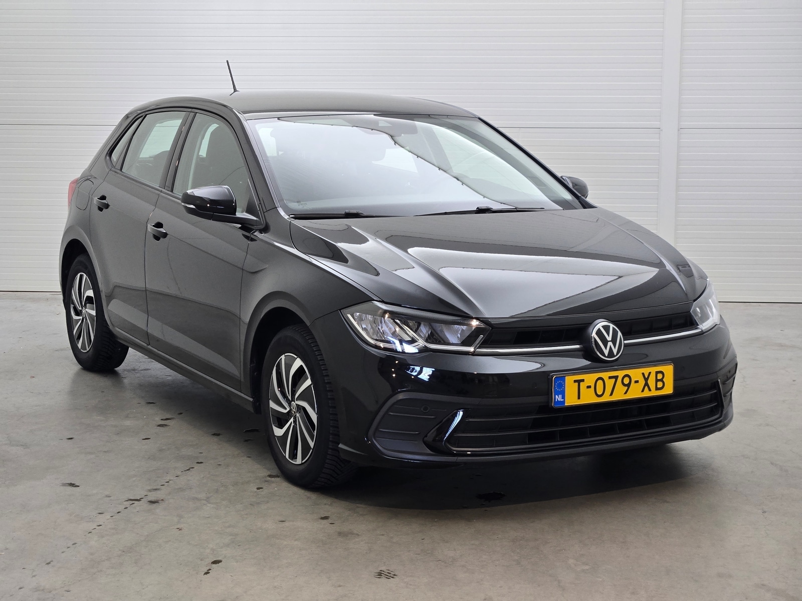 Volkswagen Polo 1.0 TSI Life Business