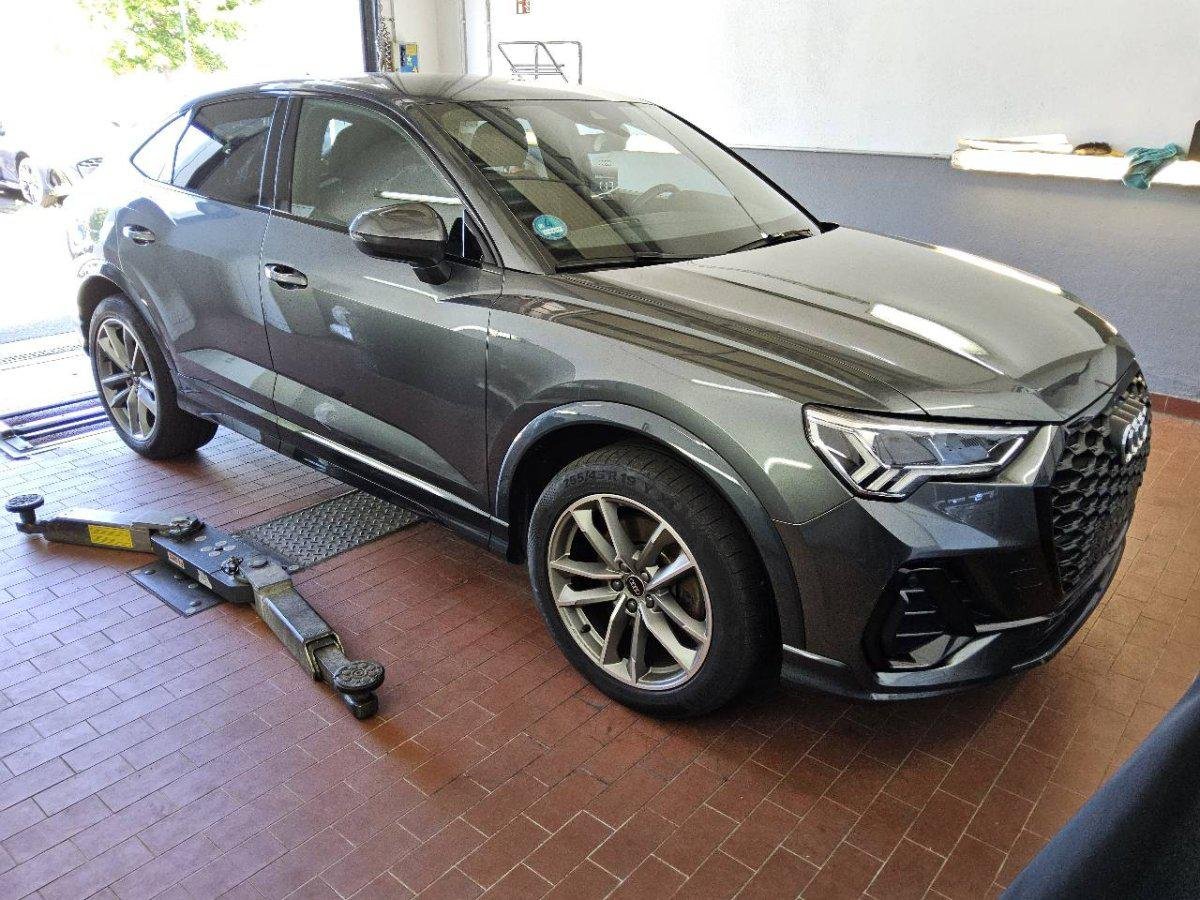 Audi Q3 Sportback 45 TFSIe S Line