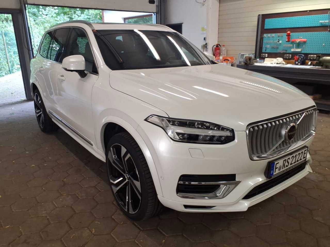 Volvo XC90 T8 Plus Bright