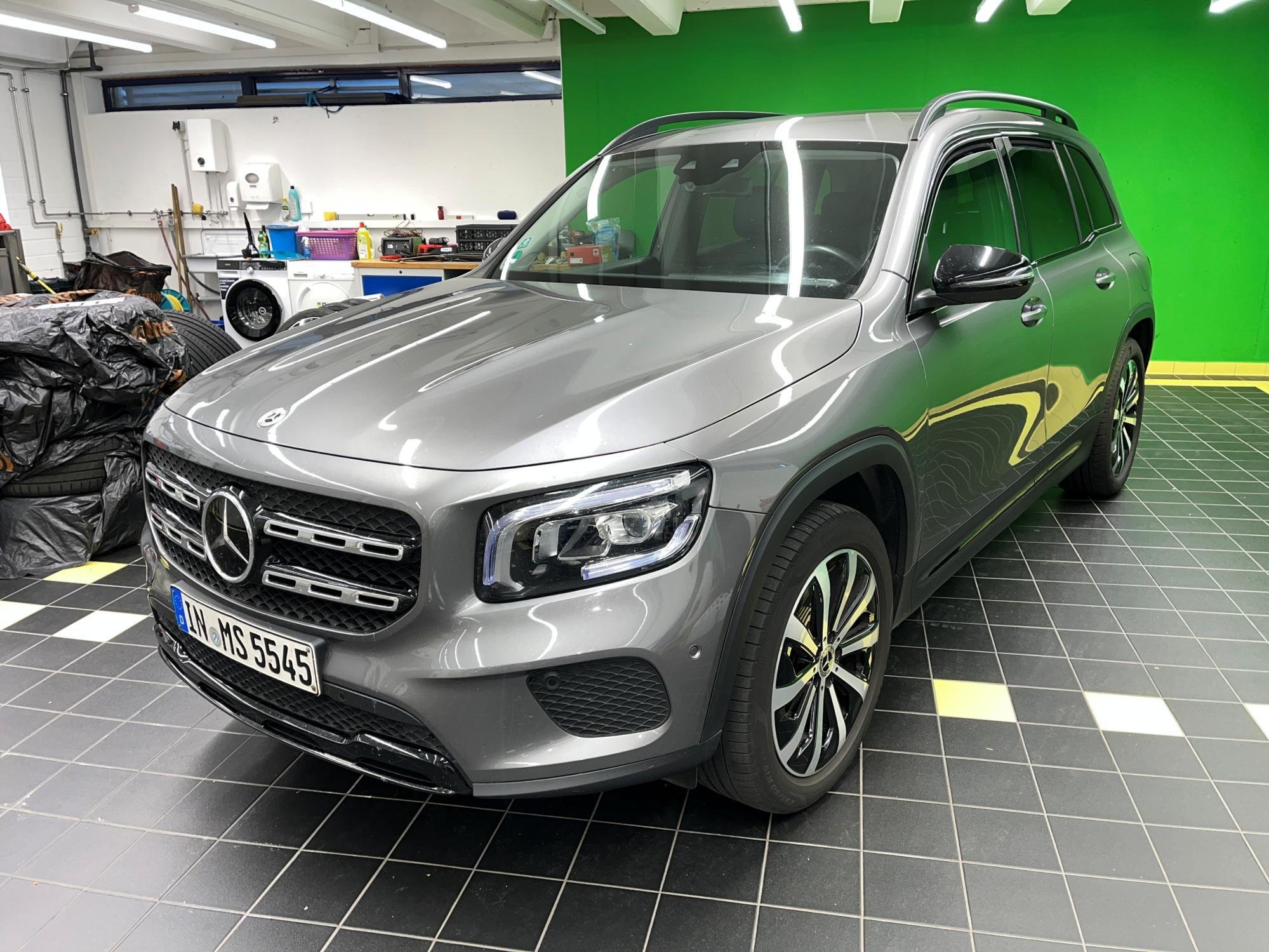 Mercedes-Benz GLB 220d Progressive