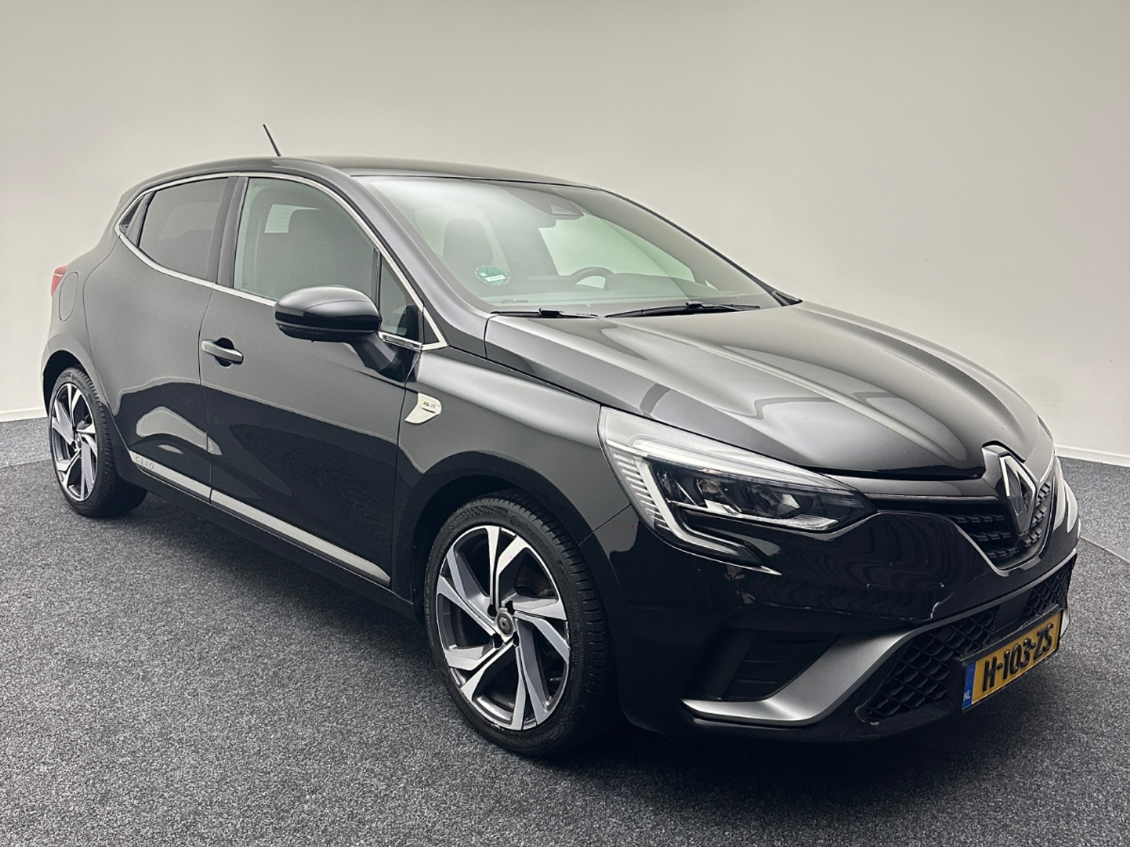 Renault Clio 1.0 TCe RS Line