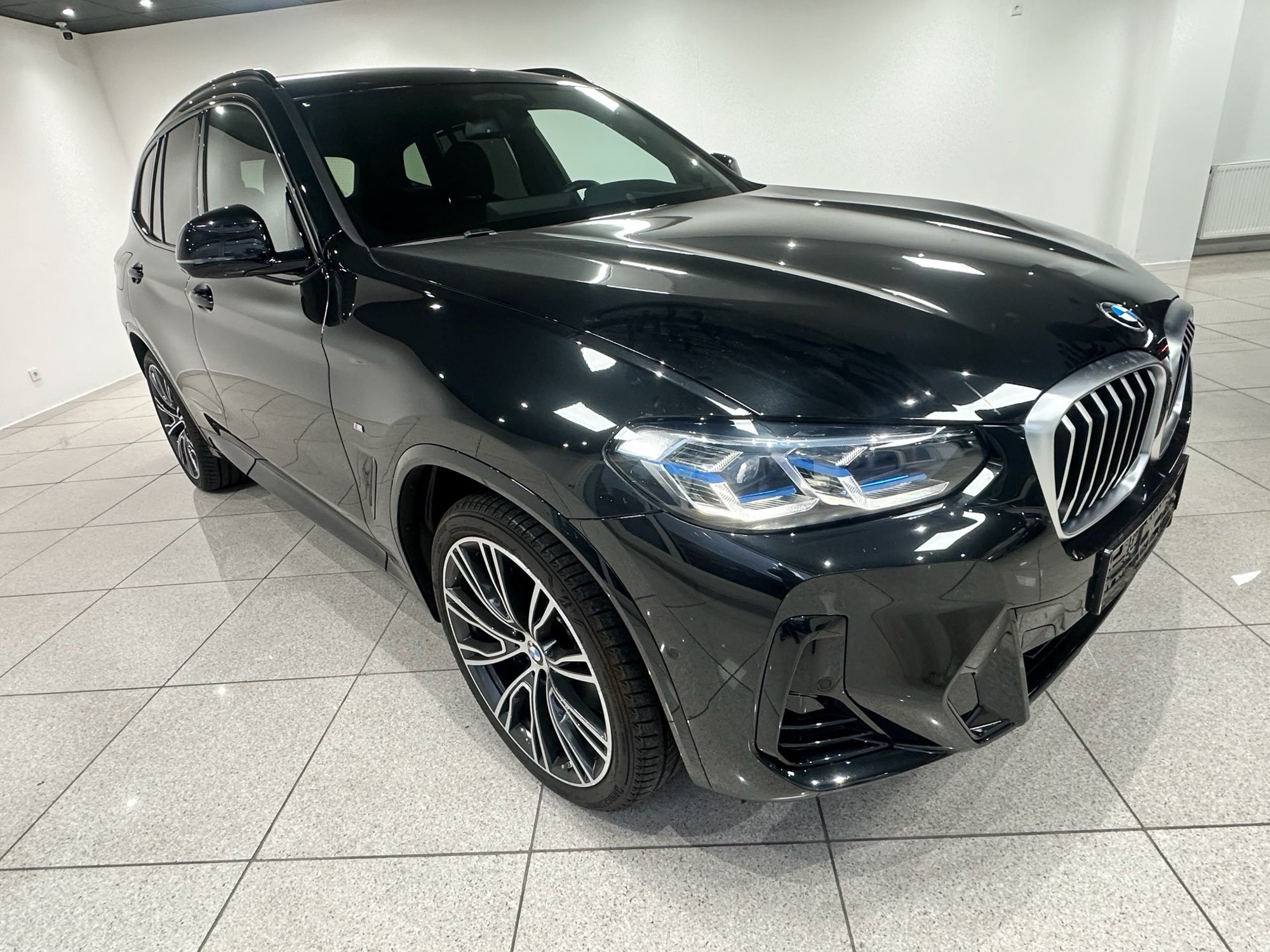 BMW X3 30i M-Pack