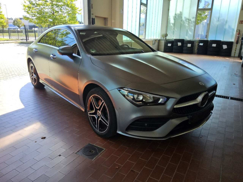 Mercedes-Benz CLA 250e AMG Line