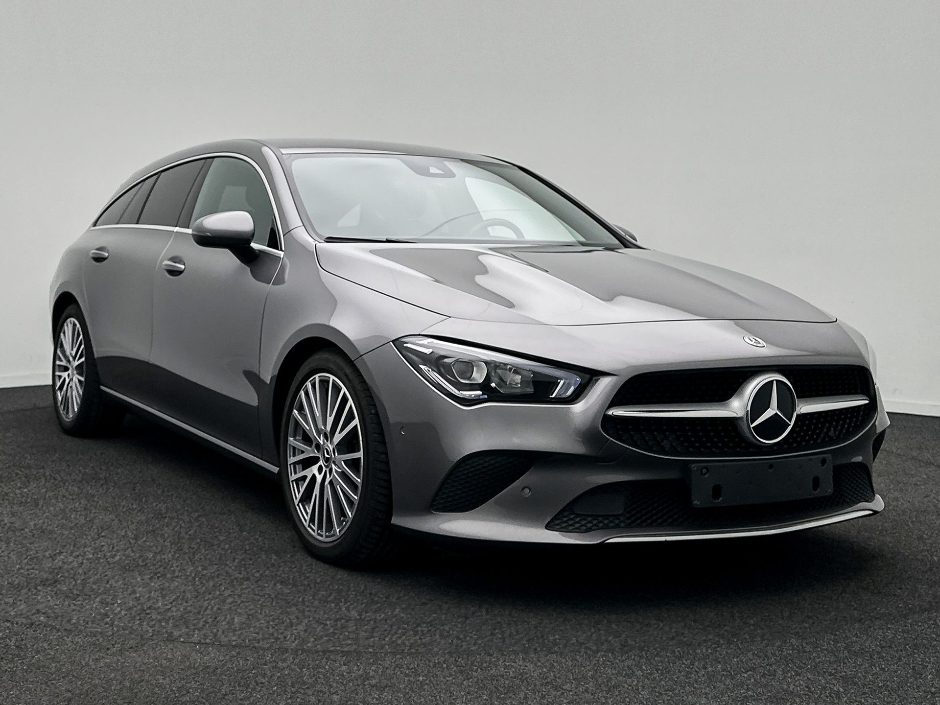 Mercedes-Benz CLA Shooting Brake 200d