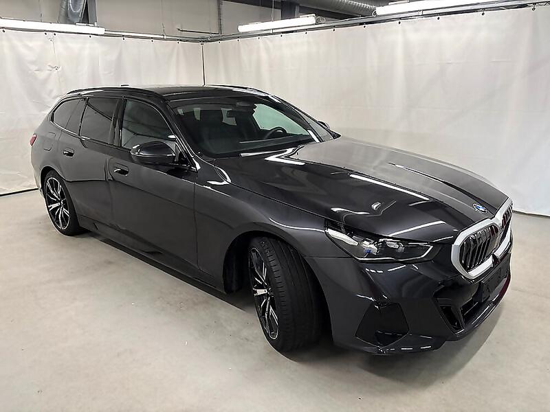 BMW 5 Series Touring 520i