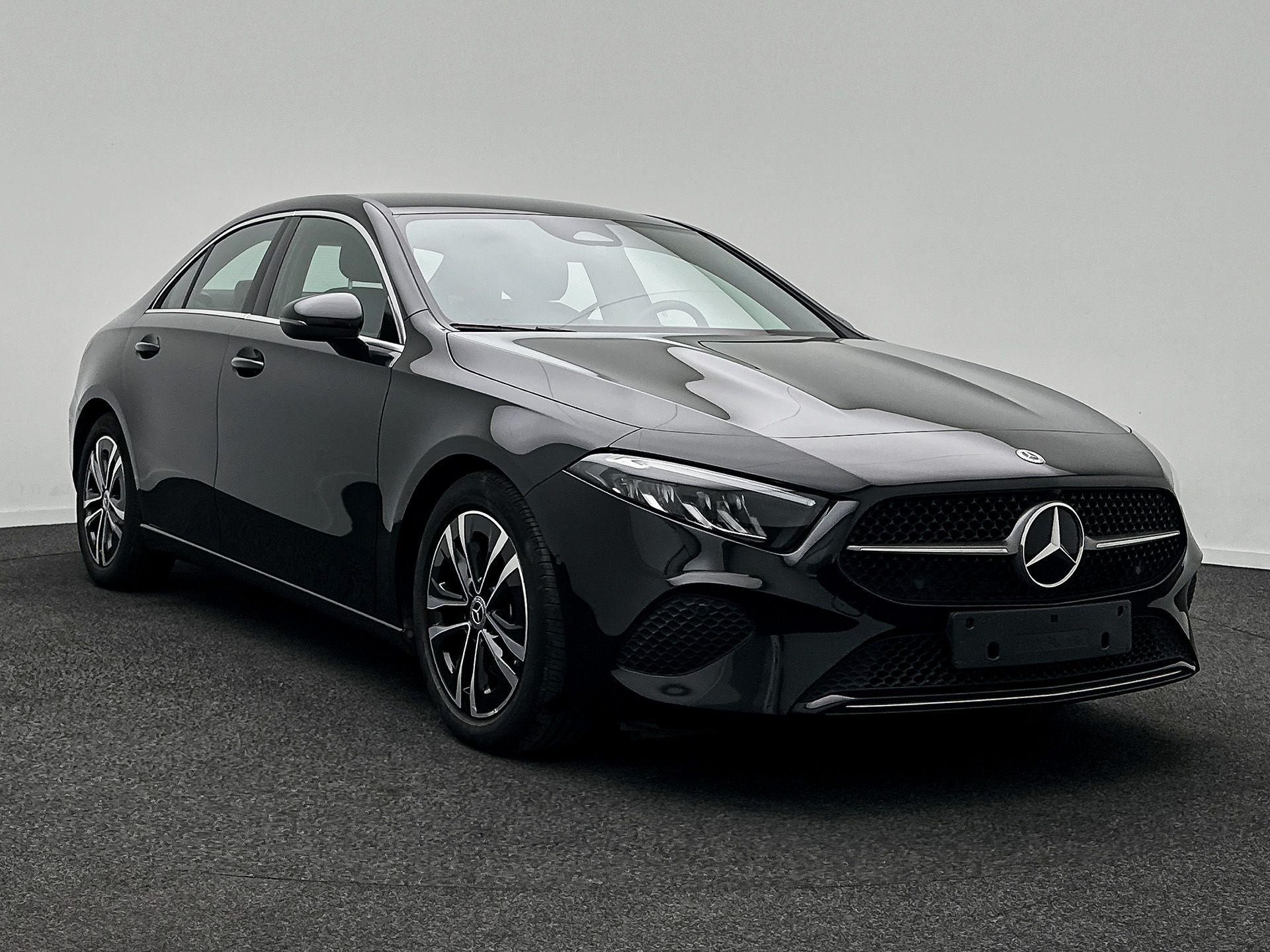 Mercedes-Benz A 180d Business Line