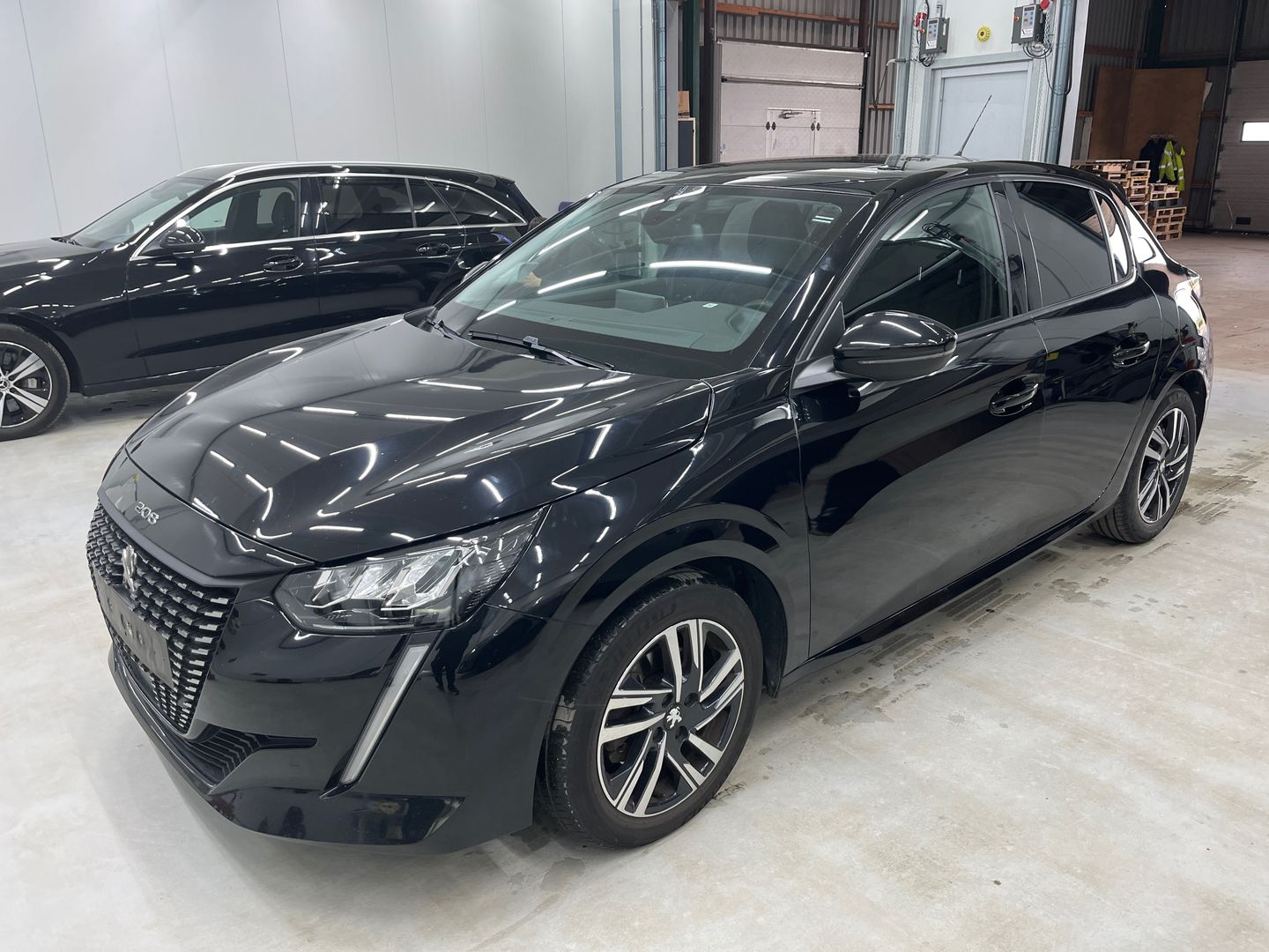 Peugeot 208 Allure Pack PureTech 100 UA!' Hatchback