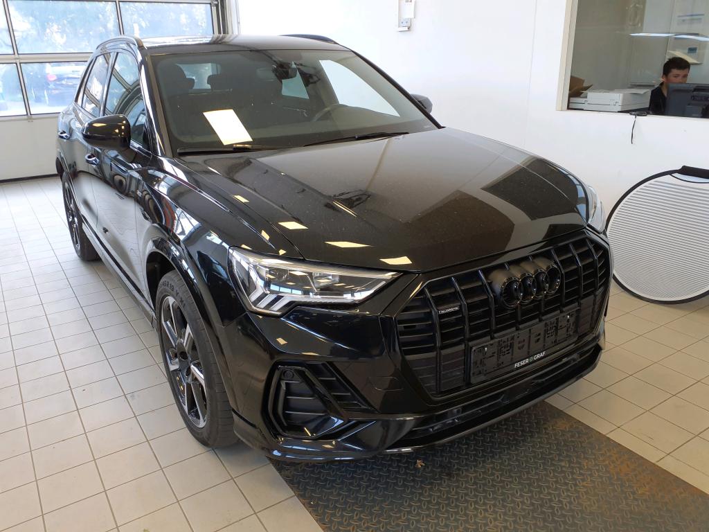Audi Q3 40 TDI S Line
