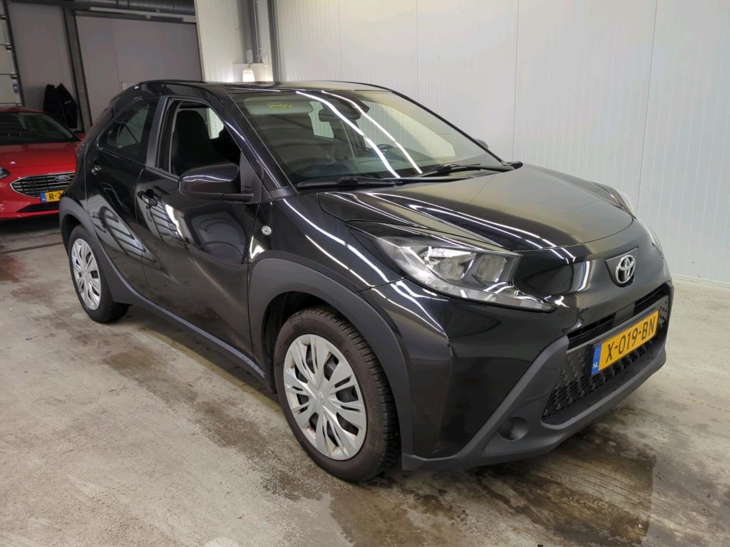 Toyota Aygo X 1.0 VVT-i Play