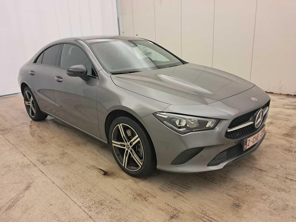 Mercedes-Benz CLA 250e Business Line