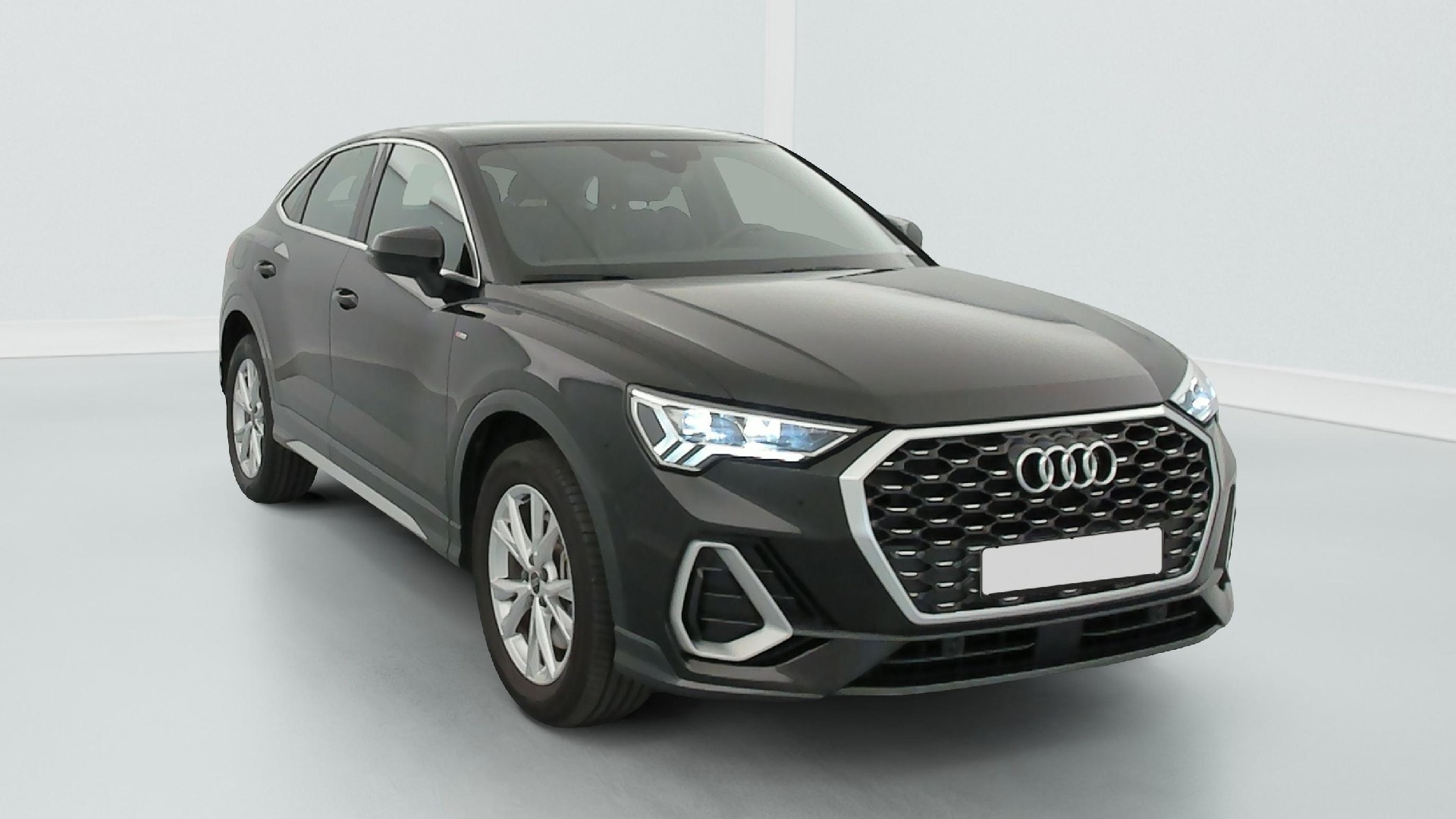 Audi Q3 Sportback 45 TFSIe S Line